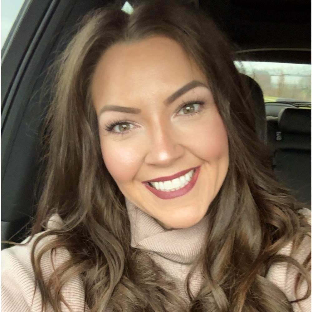 Meet your Posher, Candace